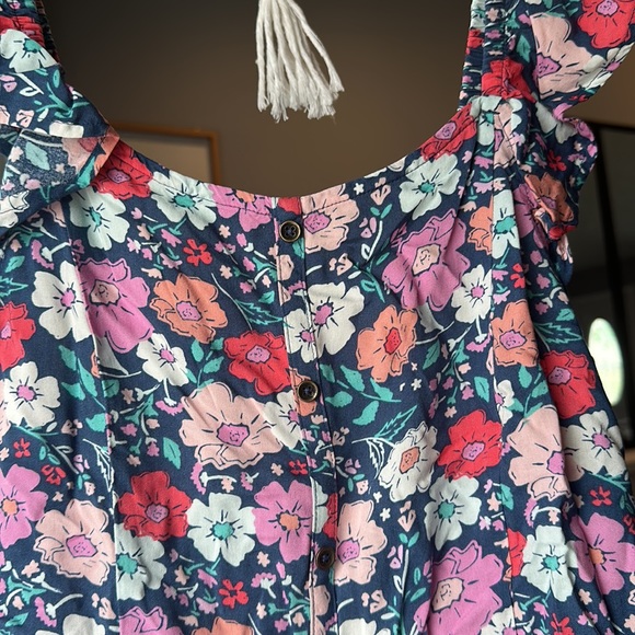 Goods For Life! Size L, women’s flutter tank!! - Picture 2 of 4